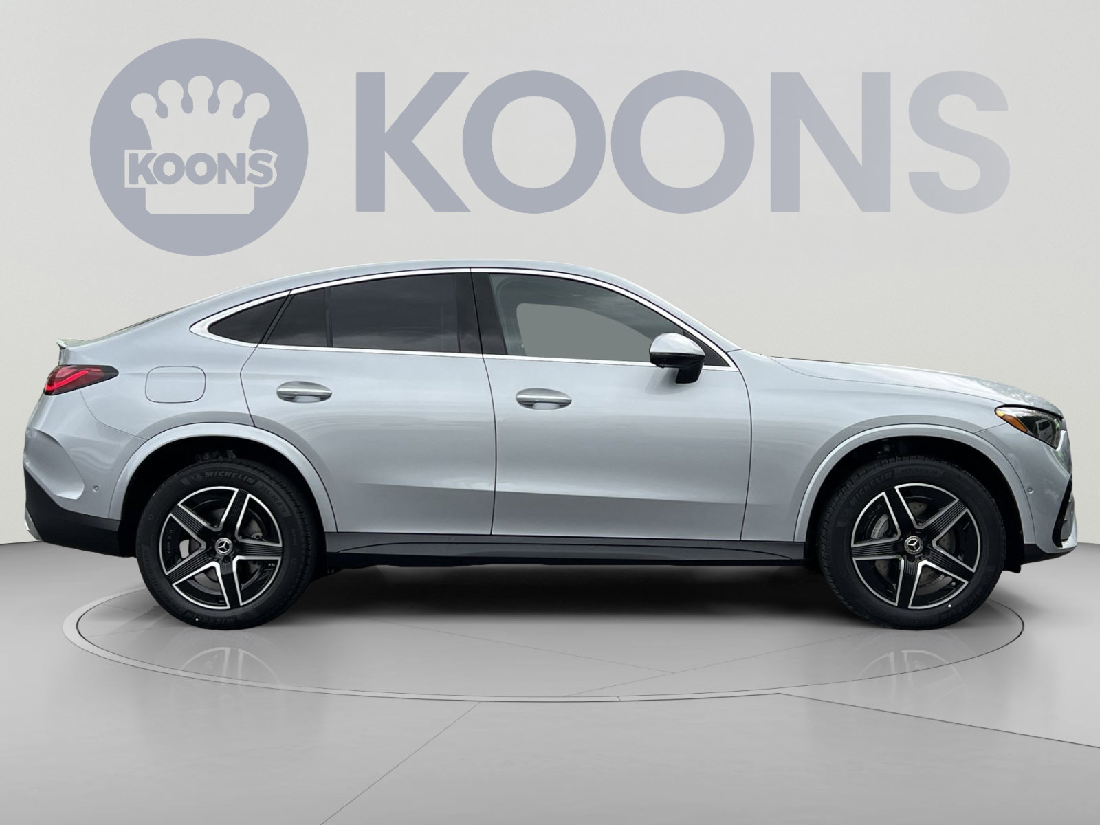 Used 2026 Mercedes-Benz GLC 300 4MATIC image 8