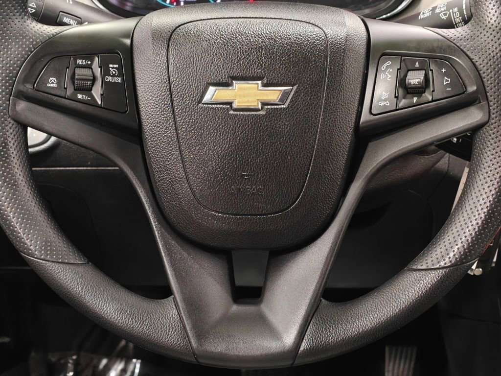 Used 2017 Chevrolet Trax LT image 5