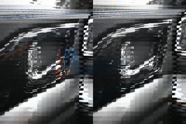 Used 2016 Nissan Maxima SR w/ Midnight Edition image 43