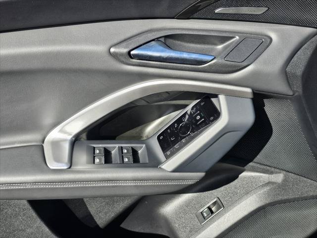 Used 2025 Audi Q5 Premium Plus w/ Premium Plus AWD/4WD image 10
