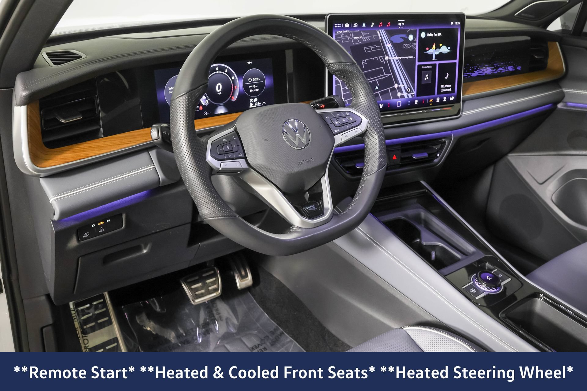 Used 2025 Volkswagen Tiguan SEL R-Line AWD/4WD image 4
