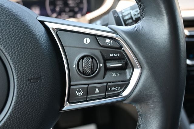 Used 2023 Acura MDX w/ Technology Package AWD/4WD image 38