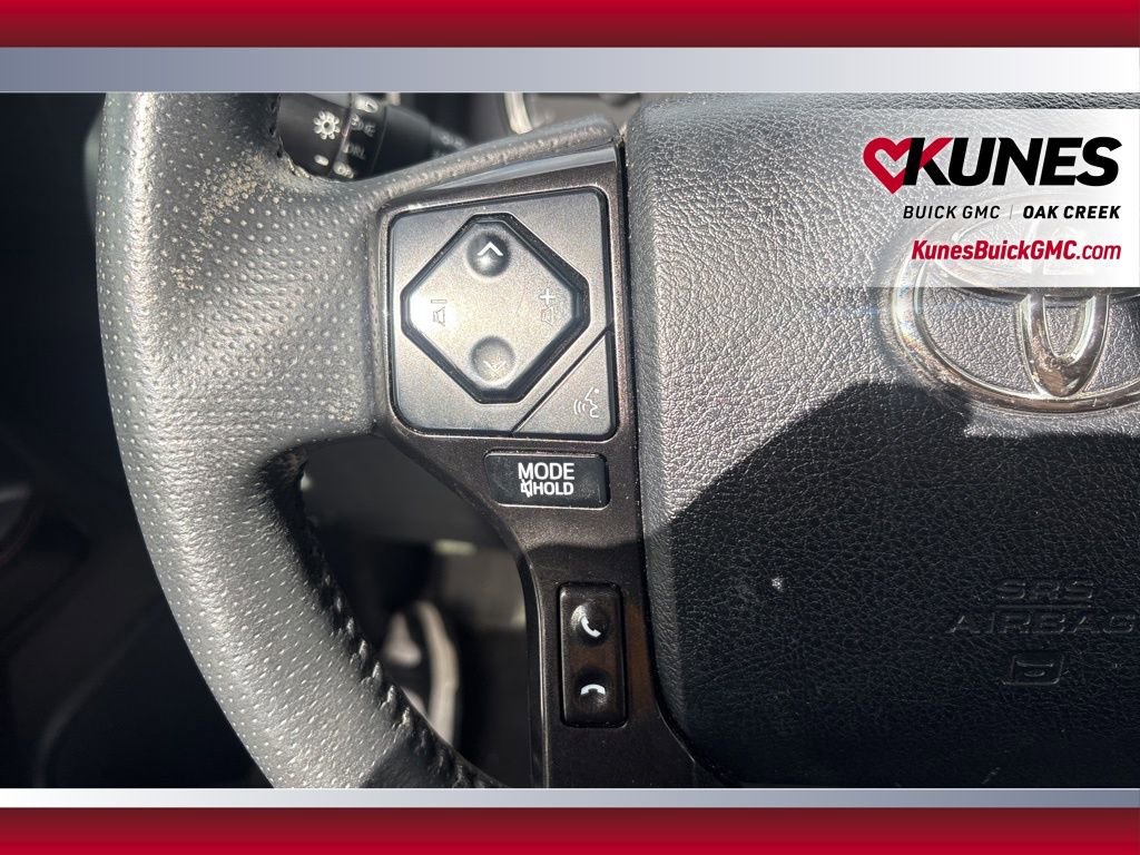 Used 2022 Toyota 4Runner TRD Off-Road Premium image 18