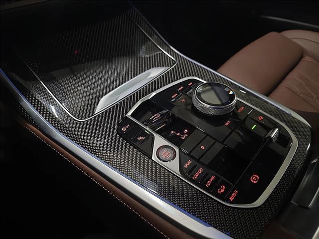 Used 2026 BMW X7 M60i image 27