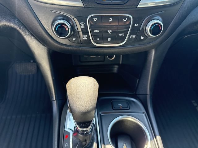 Used 2022 Chevrolet Equinox LT AWD/4WD image 19