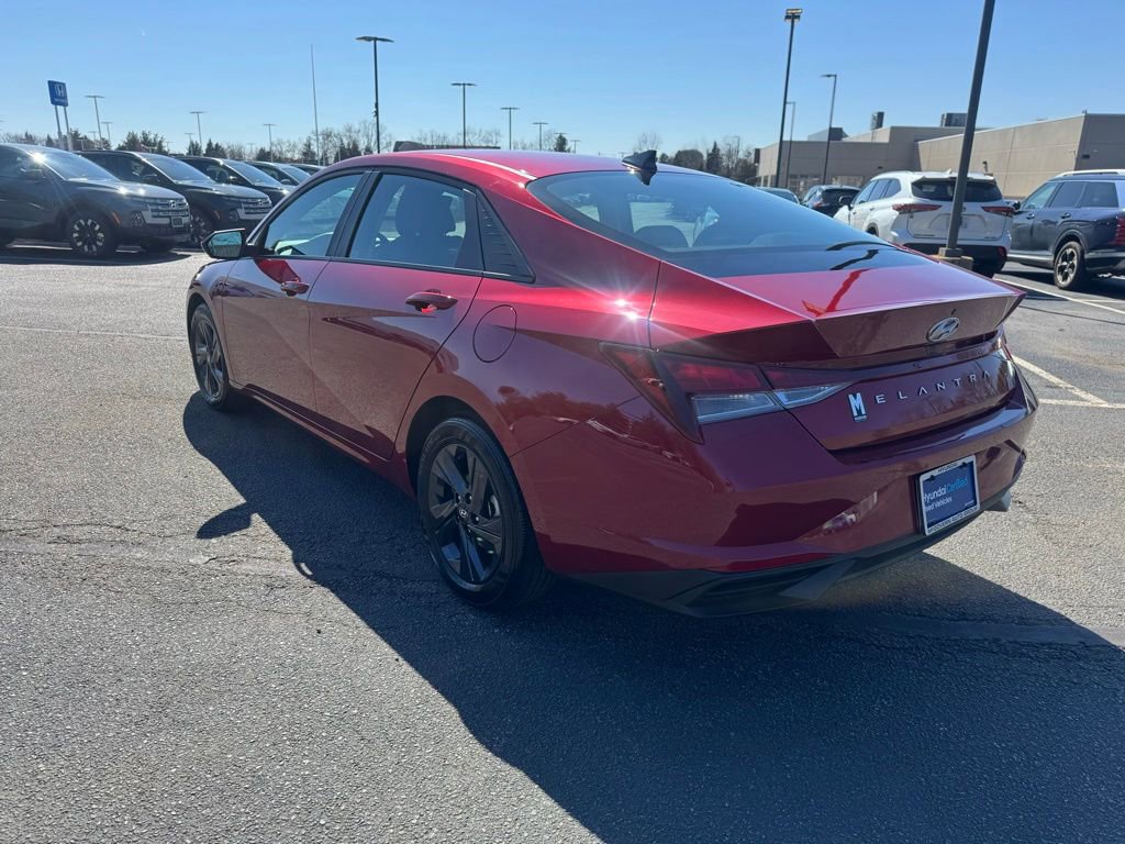 Used 2023 Hyundai Elantra SEL image 6