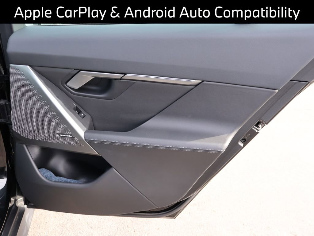 Certified 2025 BMW i5 xDrive40 w/ Premium Package image 18