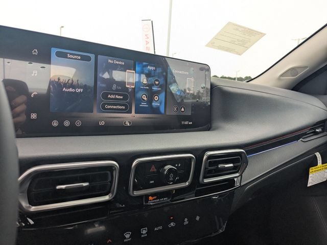 New 2026 Nissan Sentra SR w/ Floor Mat Package FWD image 23