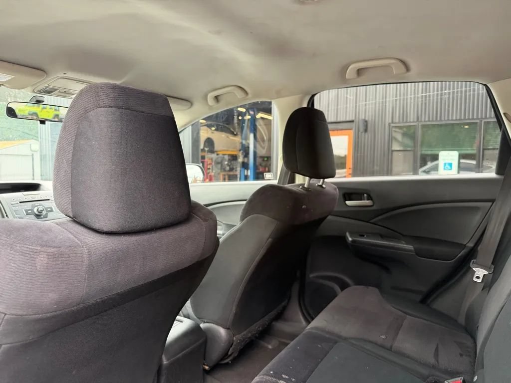 Used 2012 Honda CR-V LX image 6