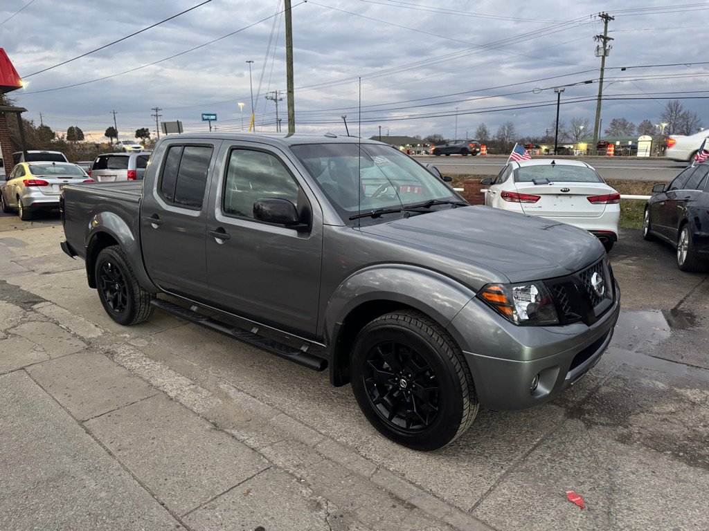 Used 2018 Nissan Frontier SV w/ Value Truck Package image 3