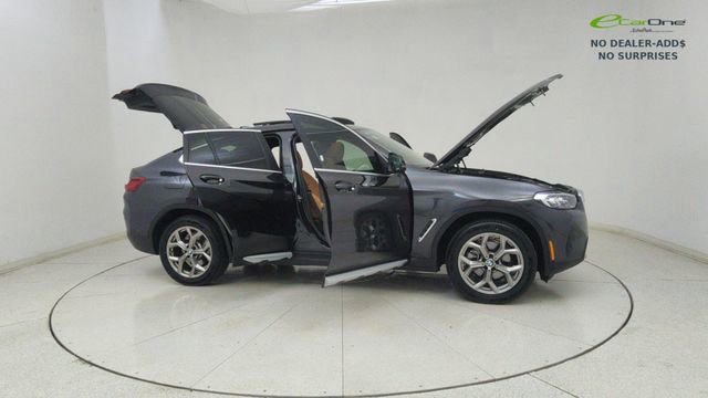 Used 2025 BMW X4 xDrive30i AWD/4WD image 74