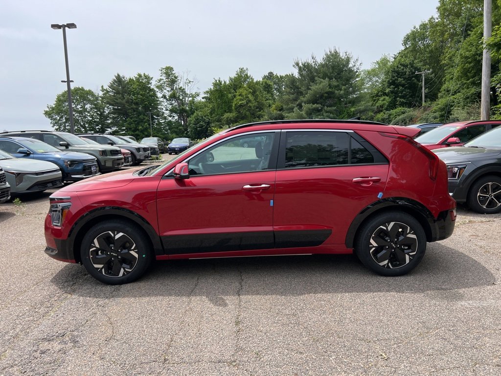 New 2025 Kia Niro Wave w/ Wave Preserve Package image 2
