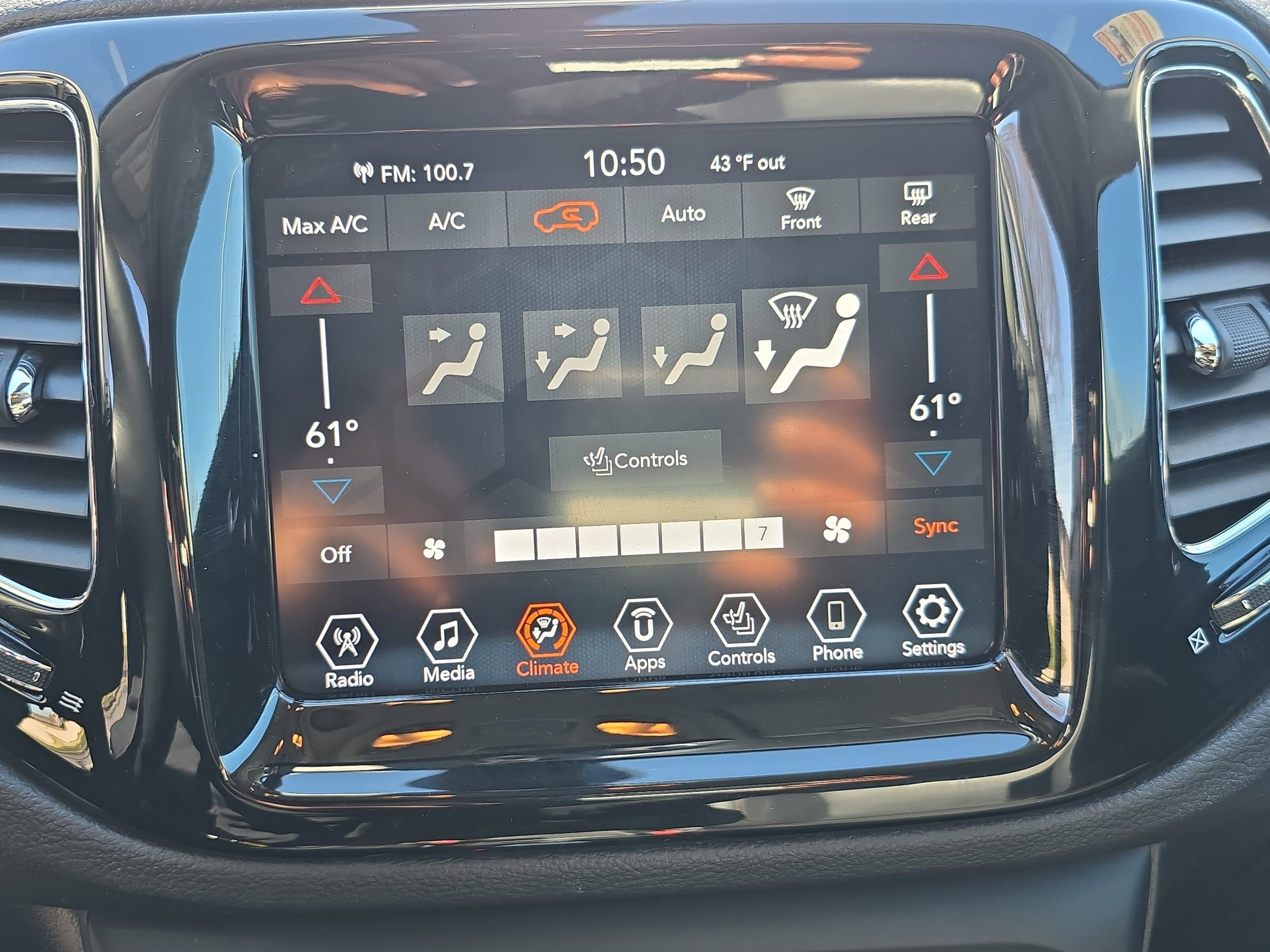 Used 2018 Jeep Compass Limited w/ Safe & Security Group image 22