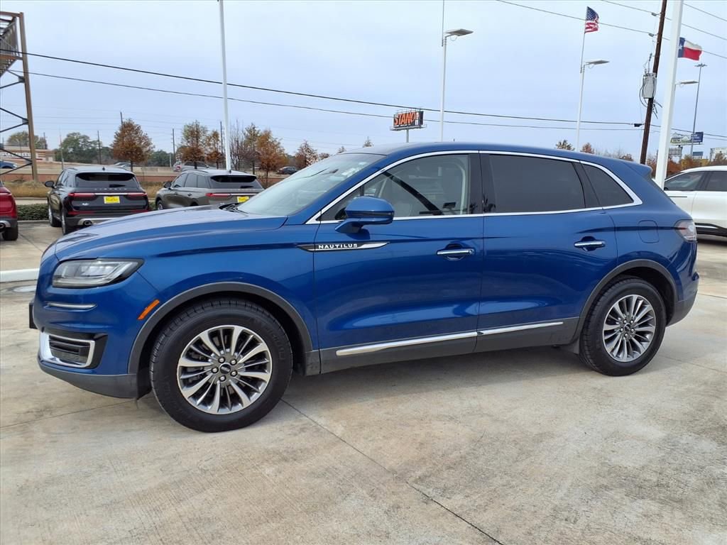 Used 2020 Lincoln Nautilus Reserve w/ Class II Trailer Tow Package image 3