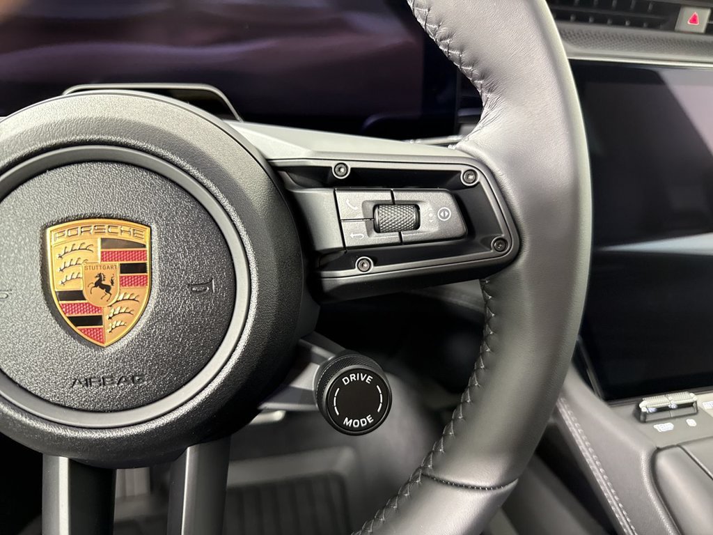 New 2026 Porsche Cayenne Electric AWD/4WD image 39