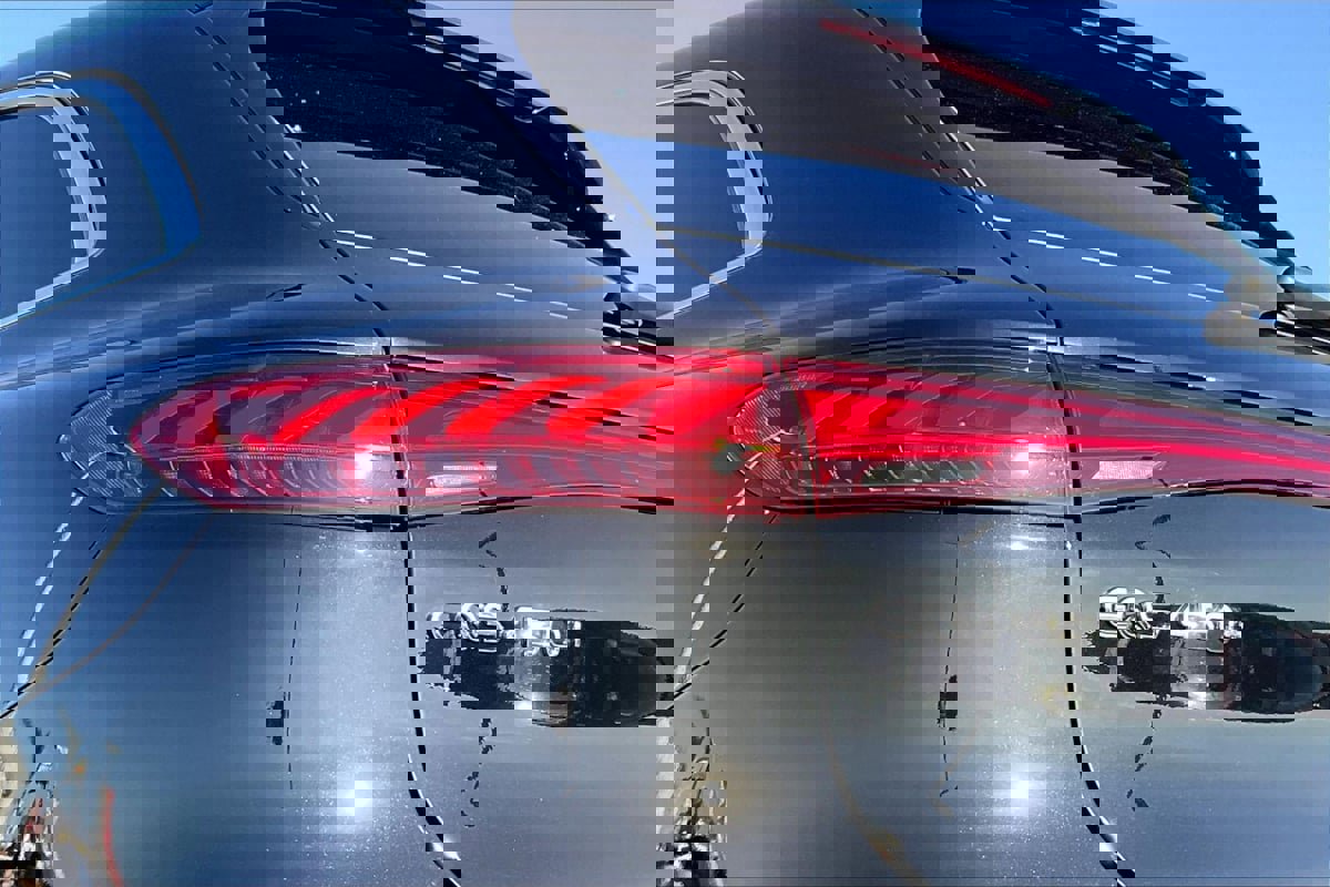 Used 2023 Mercedes-Benz EQS 450+ SUV w/ Exclusive Trim Package image 25