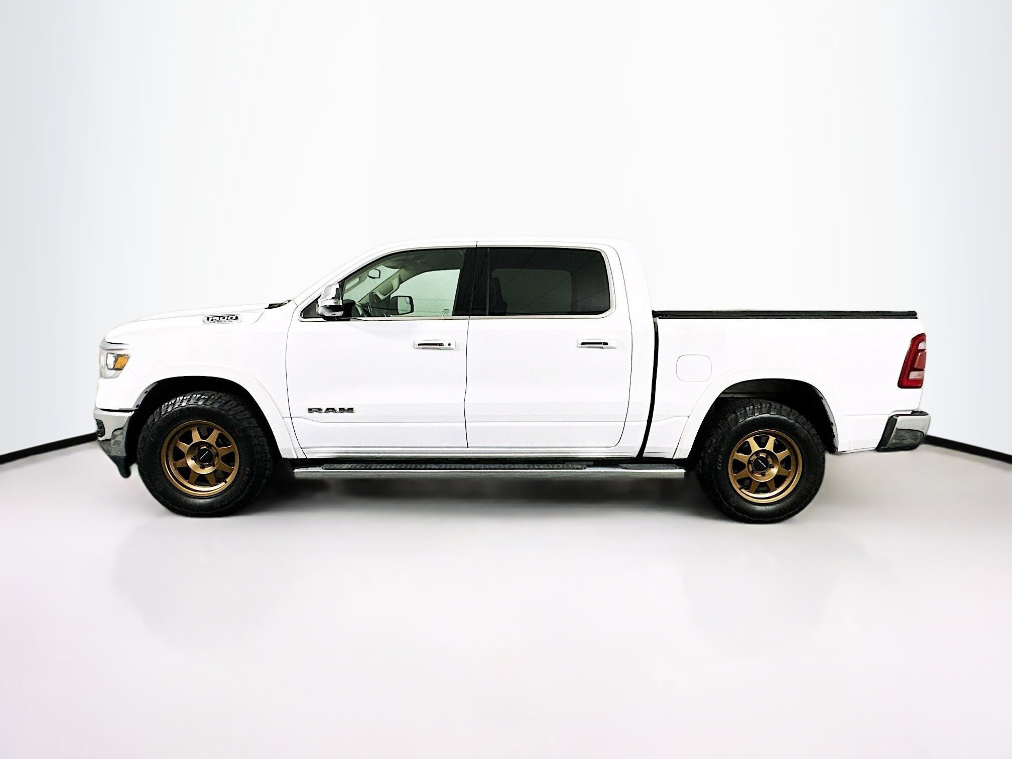 Used 2020 RAM 1500 Laramie image 4