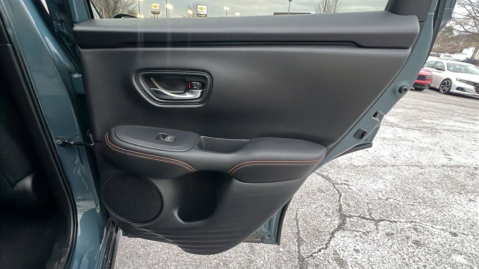 Used 2024 Honda HR-V Sport image 14