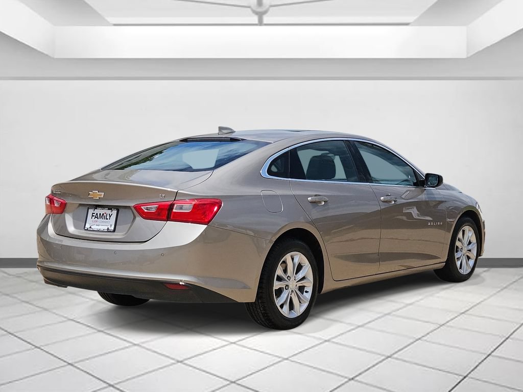 Used 2024 Chevrolet Malibu LT FWD image 4
