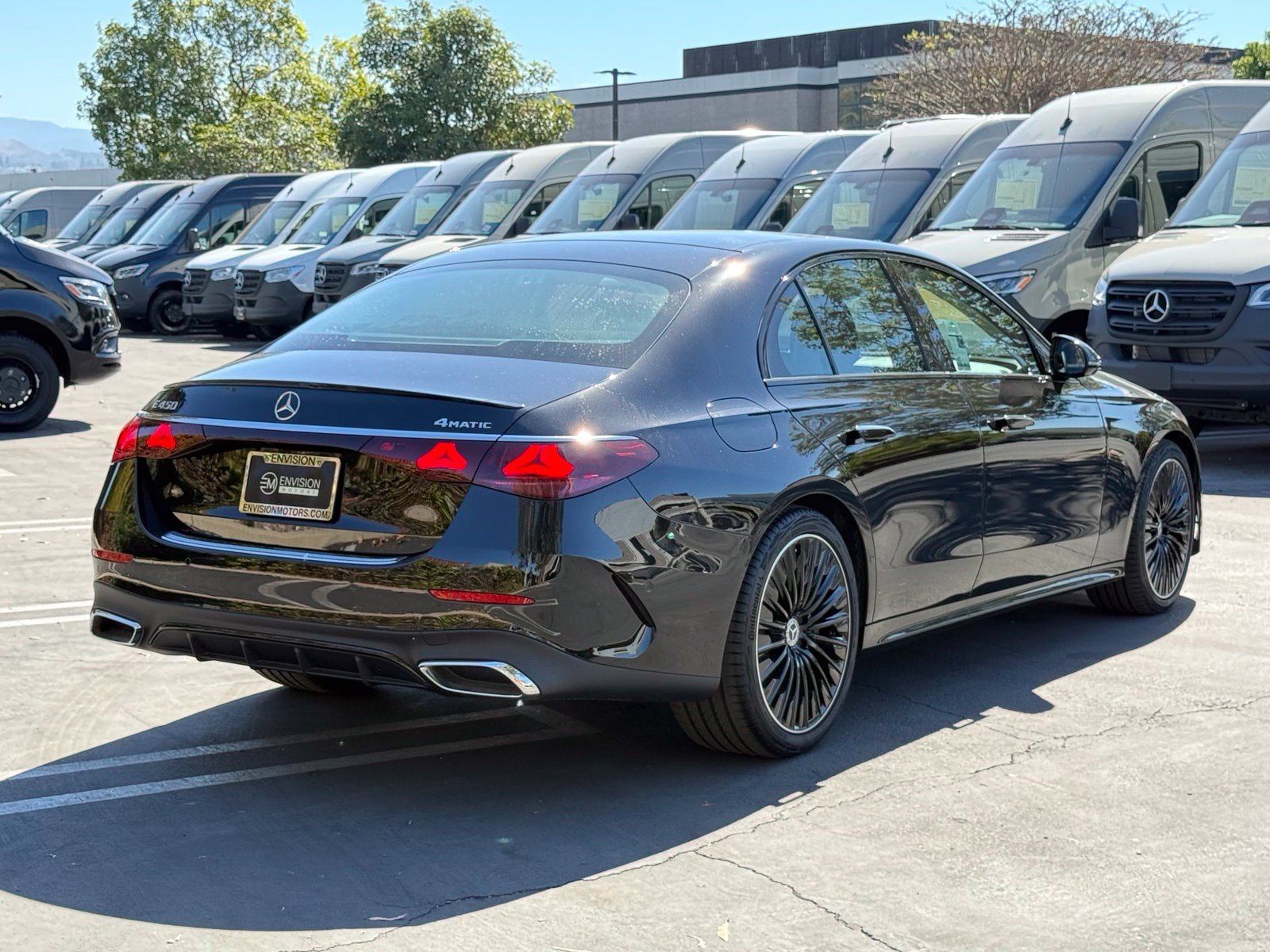 New 2026 Mercedes-Benz E 450 4MATIC Sedan image 9
