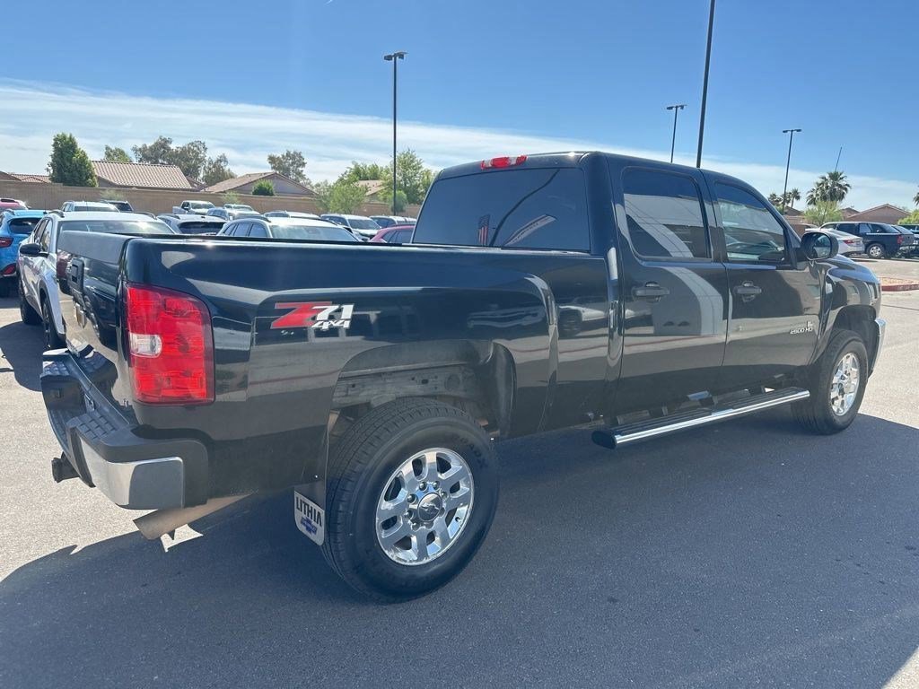 Used 2012 Chevrolet Silverado 2500 LT w/ Interior Plus Package image 5