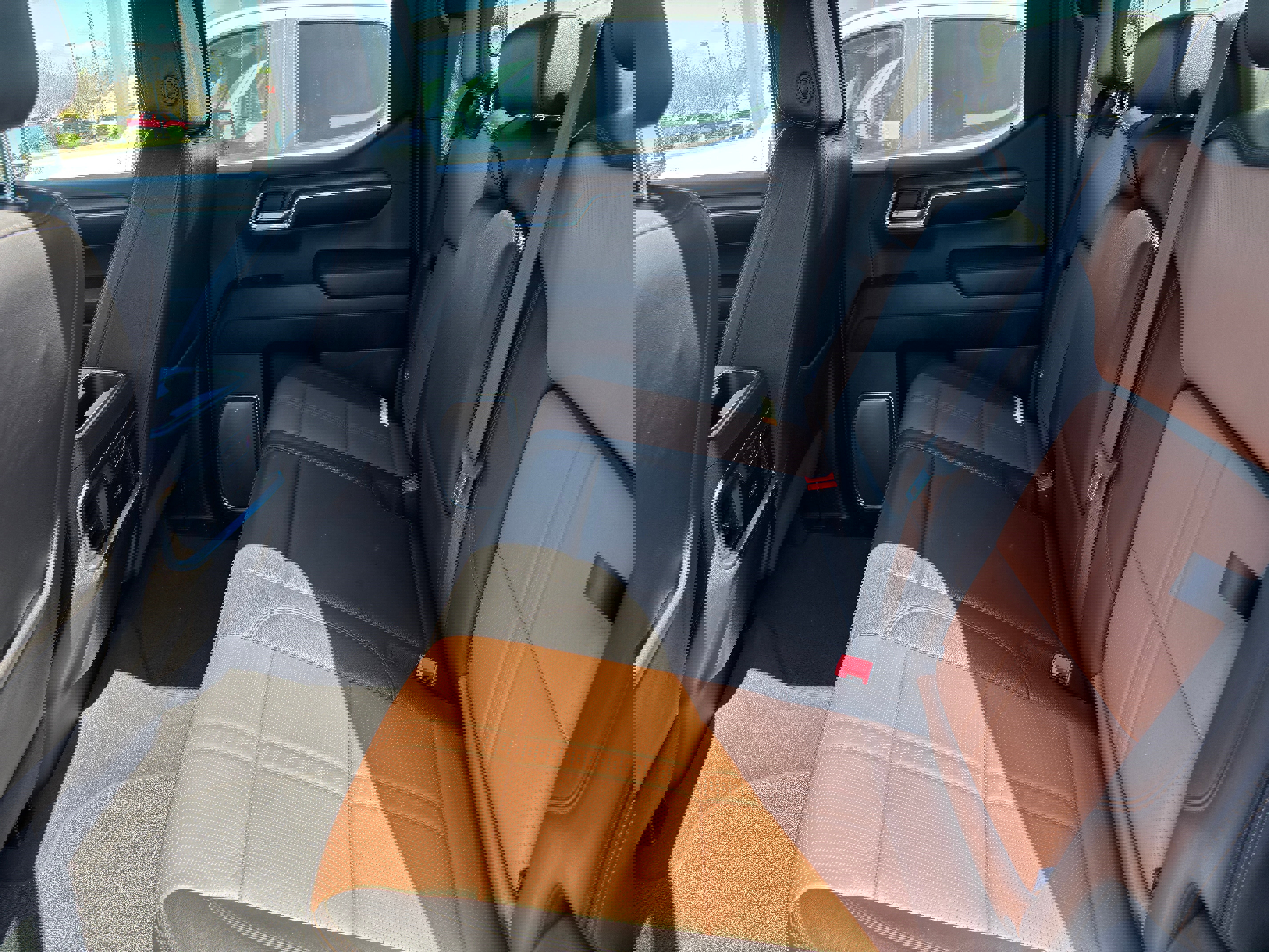 Used 2024 Chevrolet Silverado 1500 High Country w/ Technology Package image 16