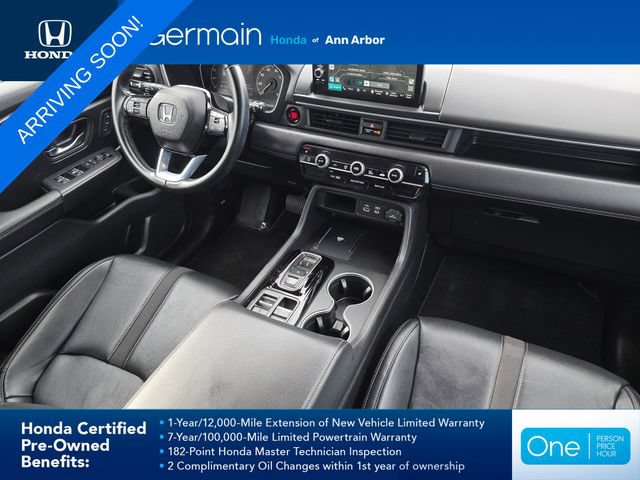Used 2023 Honda Pilot Touring image 15