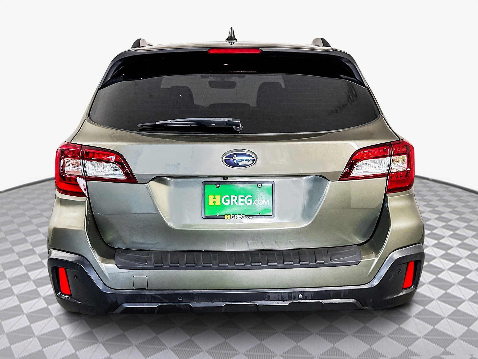 Used 2019 Subaru Outback 2.5i Touring w/ Popular Package #3A image 8