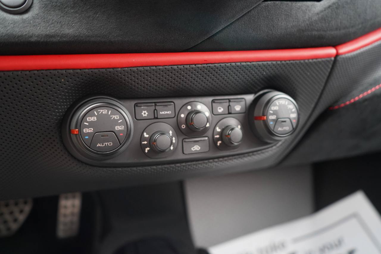 Used 2020 Ferrari 488 Pista Coupe RWD image 40