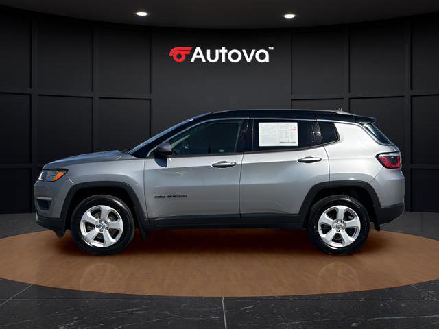 Used 2020 Jeep Compass Latitude w/ Cold Weather Group AWD/4WD image 2