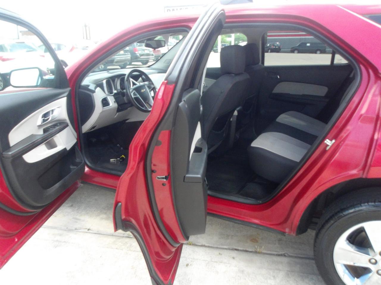 Used 2015 Chevrolet Equinox LT FWD image 15
