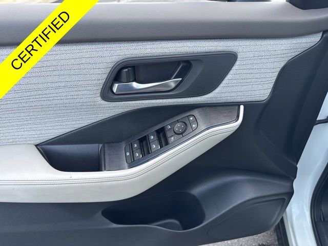 Used 2021 Nissan Rogue SV AWD/4WD image 9