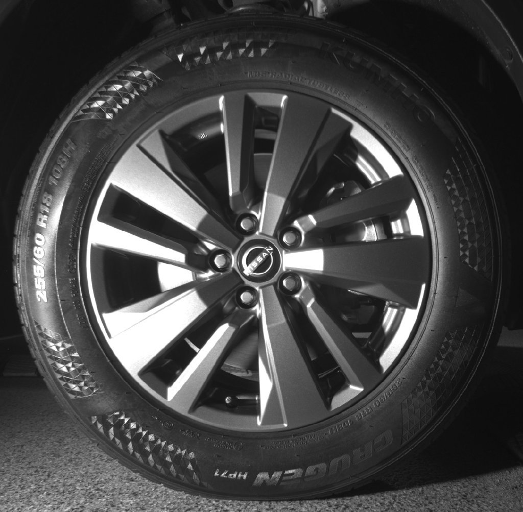 Used 2025 Nissan Pathfinder SV FWD image 27