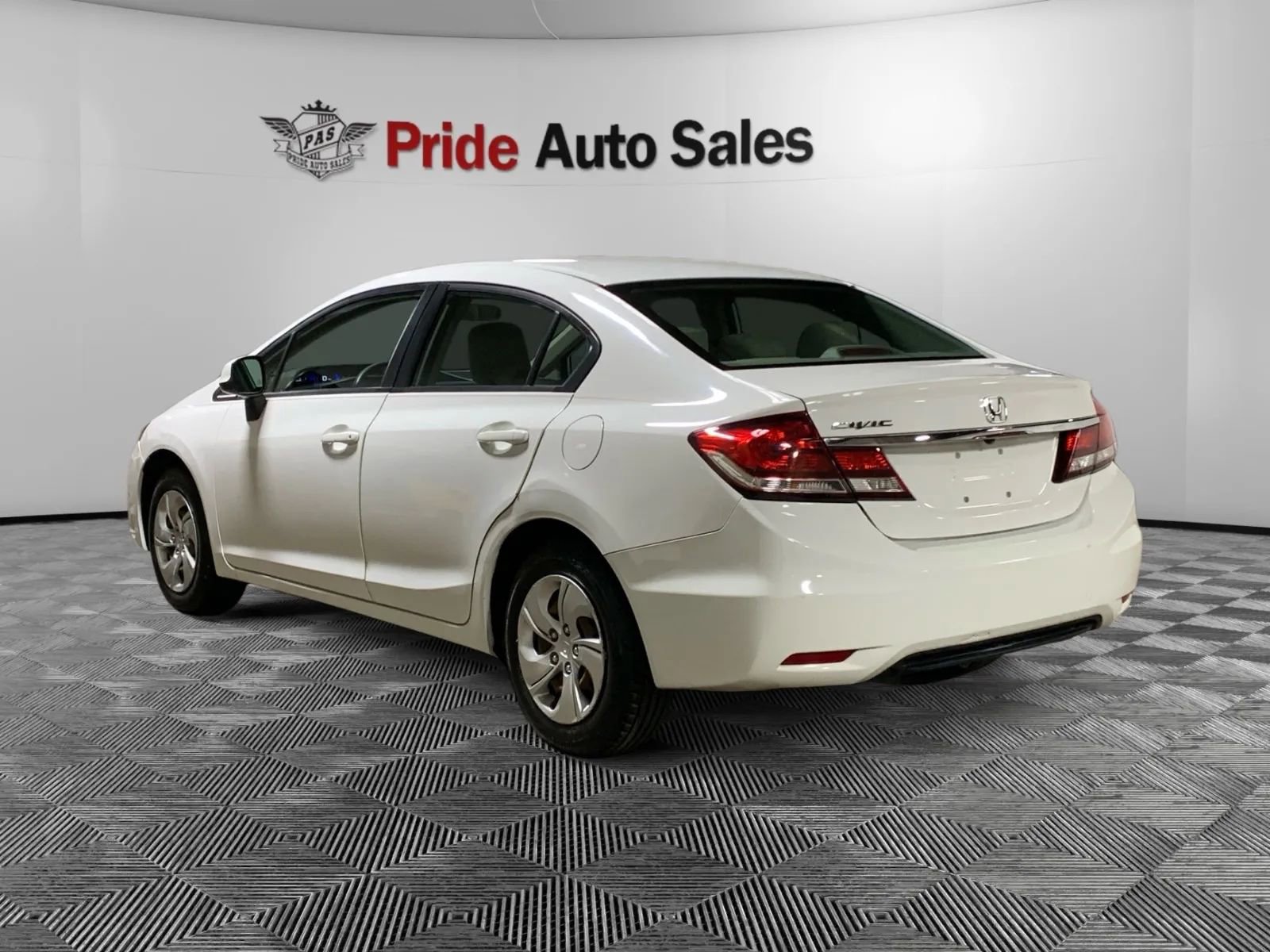Used 2013 Honda Civic LX image 5