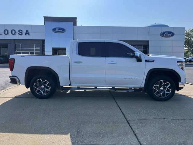 Used 2023 GMC Sierra 1500 SLT w/ SLT Premium Package AWD/4WD image 2