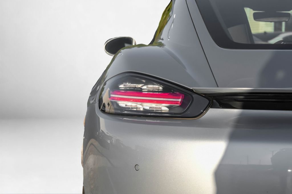 Used 2018 Porsche 718 Cayman S image 48
