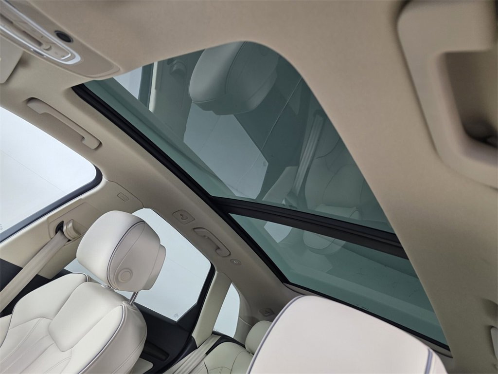 Used 2024 Audi Q5 2.0T Premium image 12