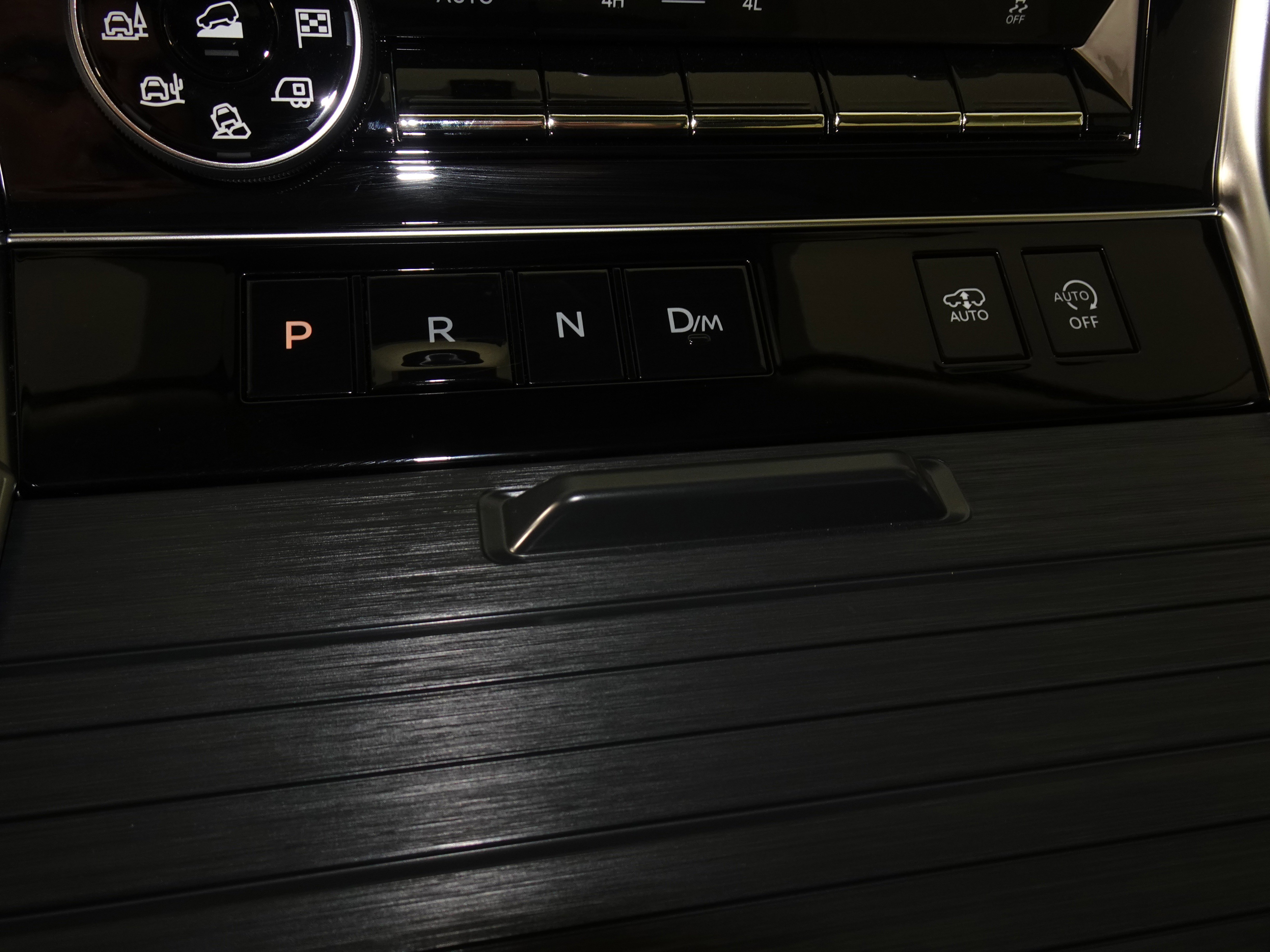 New 2025 Nissan Armada Platinum Reserve w/ Convenience Package image 21