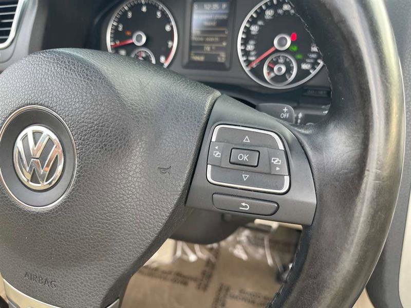 Used 2014 Volkswagen Eos FWD image 72