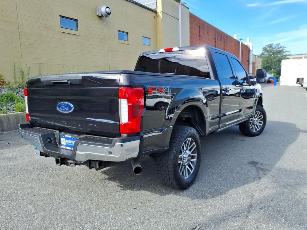 Used 2019 Ford F250 Lariat w/ Lariat Ultimate Package AWD/4WD image 6