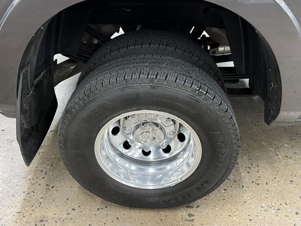 Used 2019 RAM 3500 Limited AWD/4WD image 18