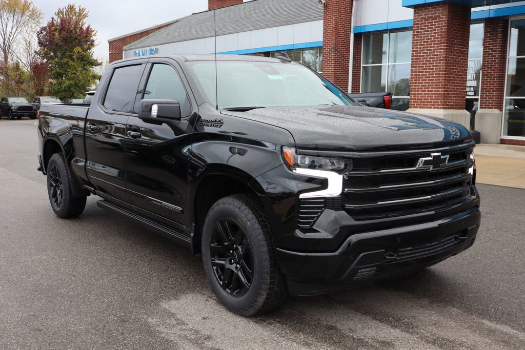 New 2026 Chevrolet Silverado 1500 High Country w/ Midnight Edition image 3