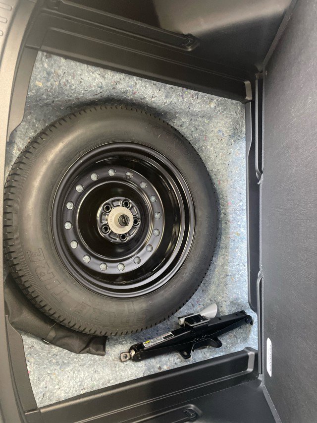 Used 2023 Honda CR-V EX image 19