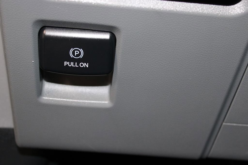 Used 2024 Ford F150 XLT image 36