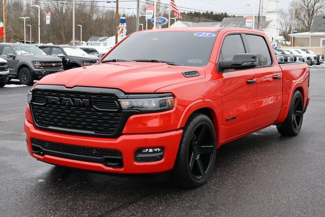 Used 2025 RAM 1500 Big Horn AWD/4WD image 2