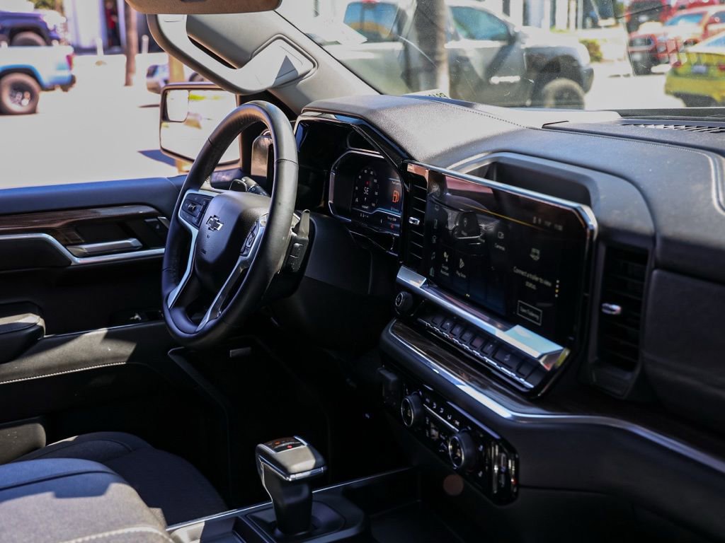 Used 2024 Chevrolet Silverado 1500 RST w/ Convenience Package II image 19