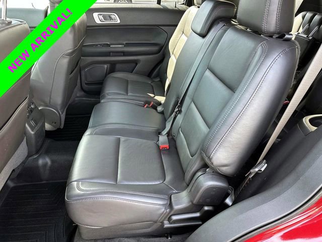 Used 2015 Ford Explorer XLT w/ Equipment Group 202B image 7