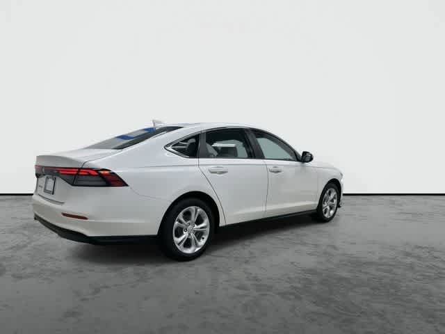 Certified 2025 Honda Accord LX image 4