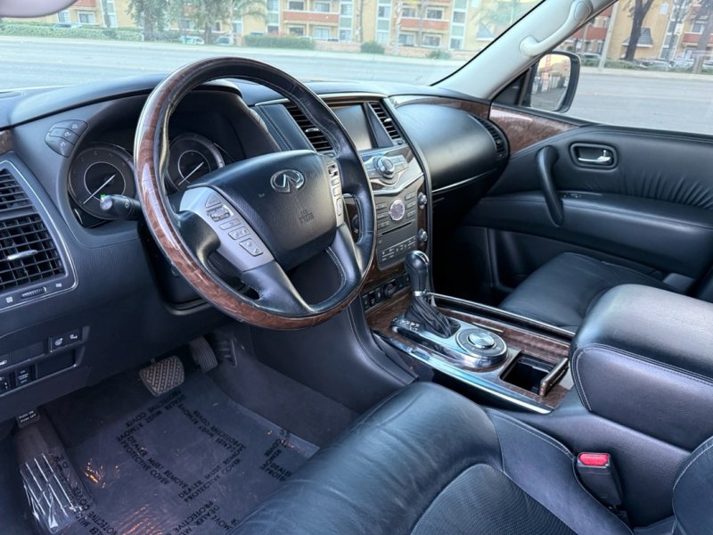 Used 2016 INFINITI QX80 Luxe w/ 22" Wheel Package image 11