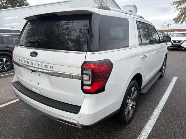 Used 2024 Ford Expedition Limited image 24